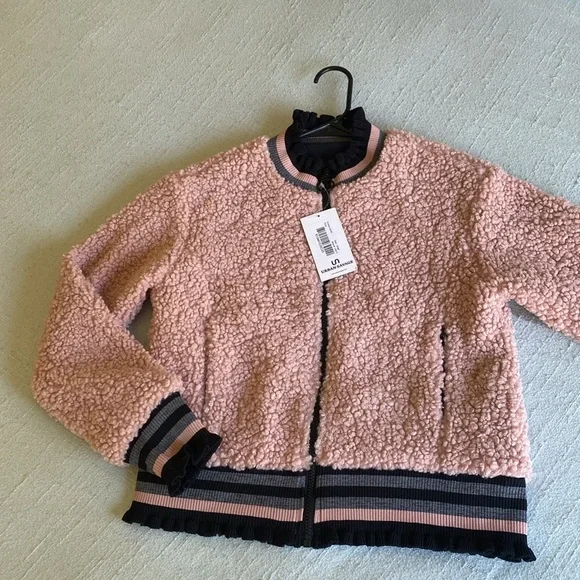 🌼 NWT Urban Savage Sherpa zip up jacket